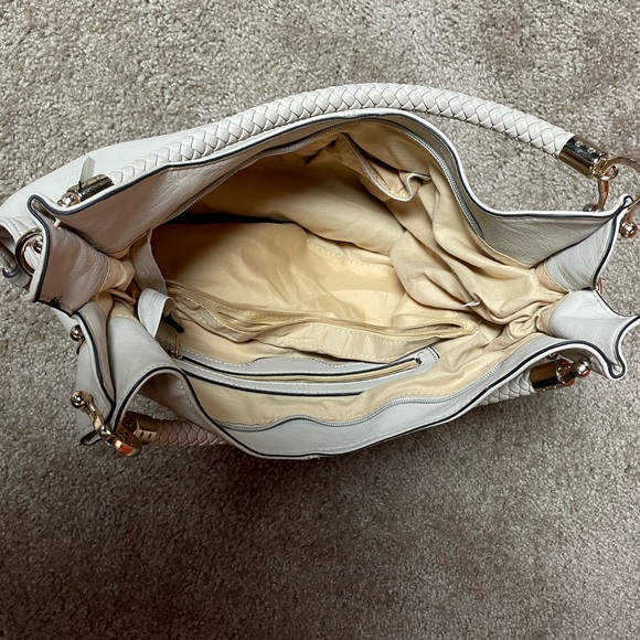 DS WOMENS LARGE SHOULDER BAG WITH OPTIONAL SHOULDER STRAP. NEW. - Picture 3 of 4